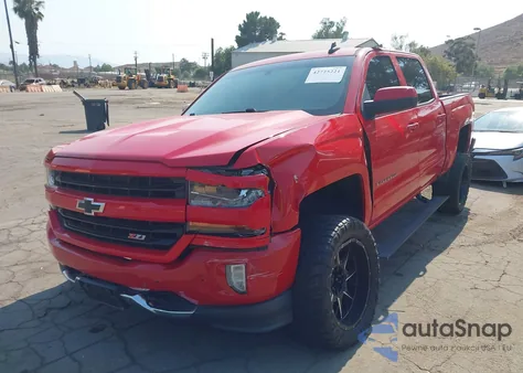 2018 Chevrolet Silverado 1500 2Lt z USA, uszkodzony, nr VIN 3GCUKREC4JG511002